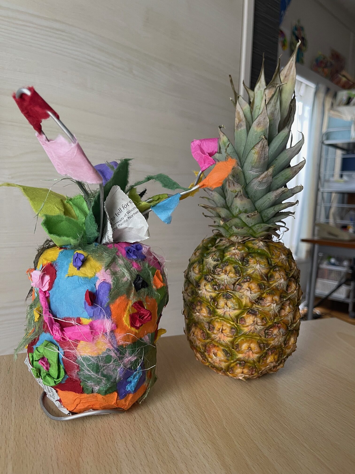 紙素材でつくるパイナップル